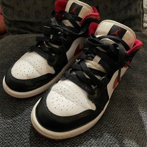 GUC Jordan 1 Youth 2.5